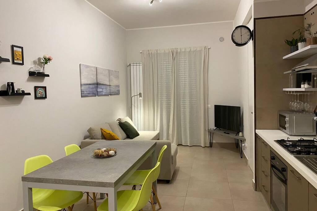 Piano1 Interno5 - Accogliente E Moderno Bilocale Vicino Al Centro Apartment Salerno